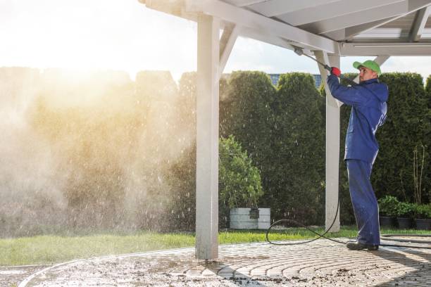 Best Oil Spill Cleanup  in Loudonville, NY